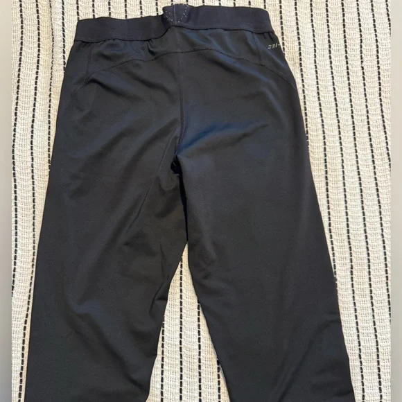 Nike Pro Black Leggings - Picture 3 of 3